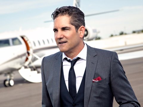 grant-cardone-va-bai-hoc-tu-duy-ve-3-sai-lam-ve-tien-bac-2