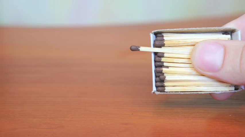 Tạo lửa bằng 2 que diêm